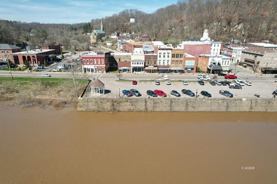 More Photos Of 116 W Main St, Pomeroy Flex For Sale