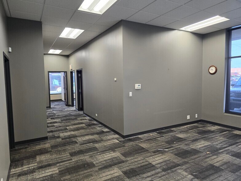 More Photos Of 3351 N Harlem Ave, Chicago Unknown For Lease