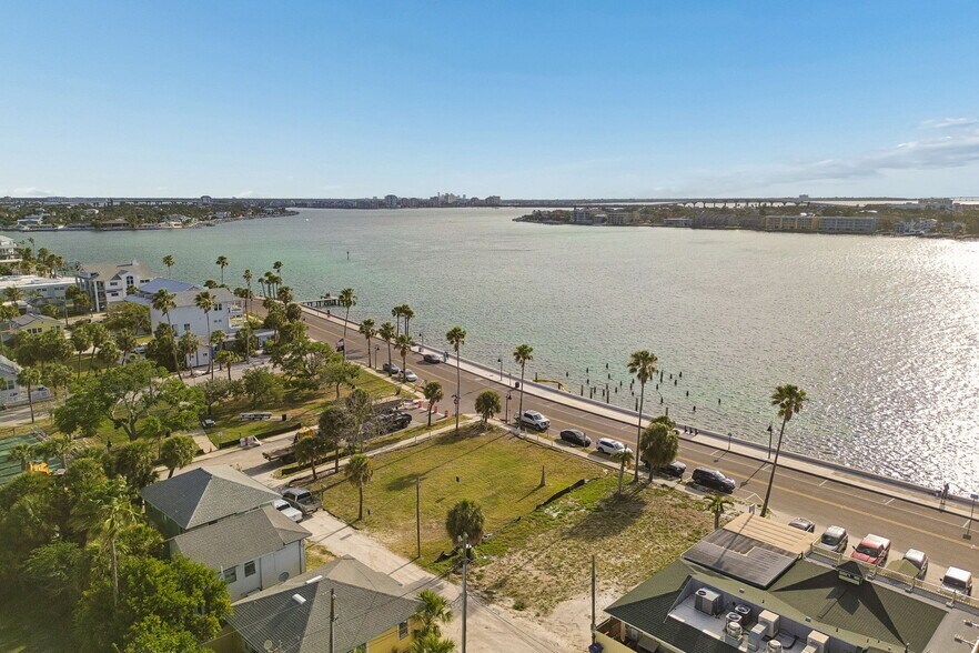 More Photos Of 808 Pass a Grille Way, St Pete Beach Land For Sale