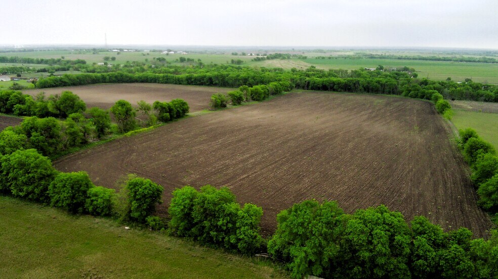 More Photos Of 255 TX-7, Eddy Land For Sale