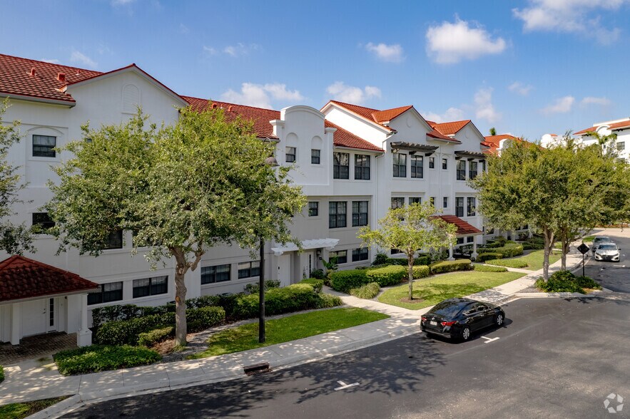More Photos Of 1351 S Federal Hwy, Boynton Beach Apartments For Lease