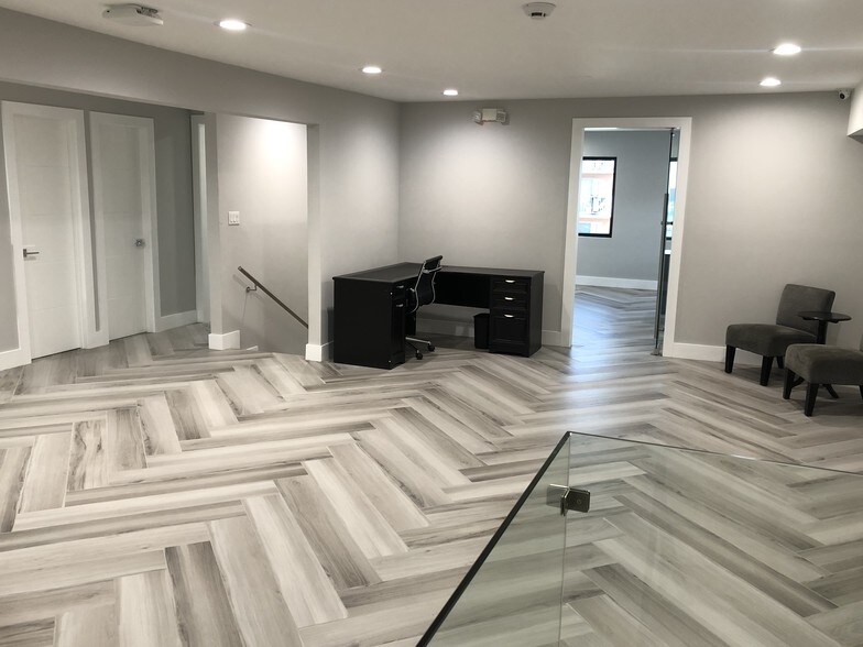 More Photos Of 3475 W Flagler St, Miami Coworking Space