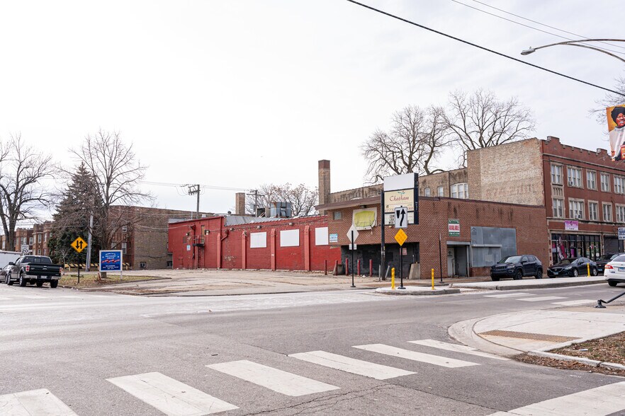Primary Photo Of 327 E 79th St, Chicago Freestanding For Sale