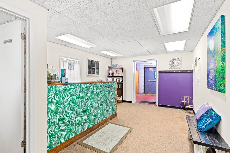 More Photos Of 141 Ulster Ave, Saugerties Storefront Retail Residential For Sale