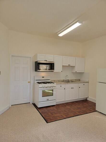 More Photos Of 429 Main St, Darby Apartments For Sale