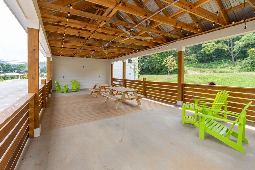 More Photos Of 4616 Little Savannah Rd, Cullowhee Apartments For Sale