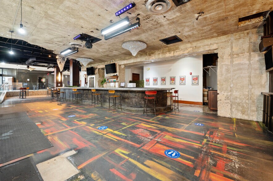 More Photos Of 500 N Water St, Corpus Christi Office For Lease