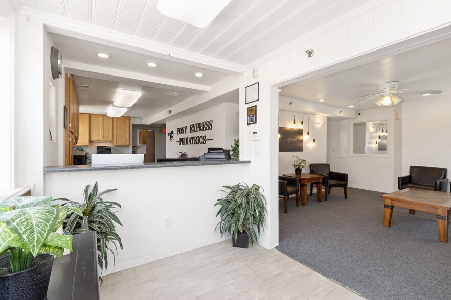 More Photos Of 1307 Crook Ave, Cheyenne Medical For Sale