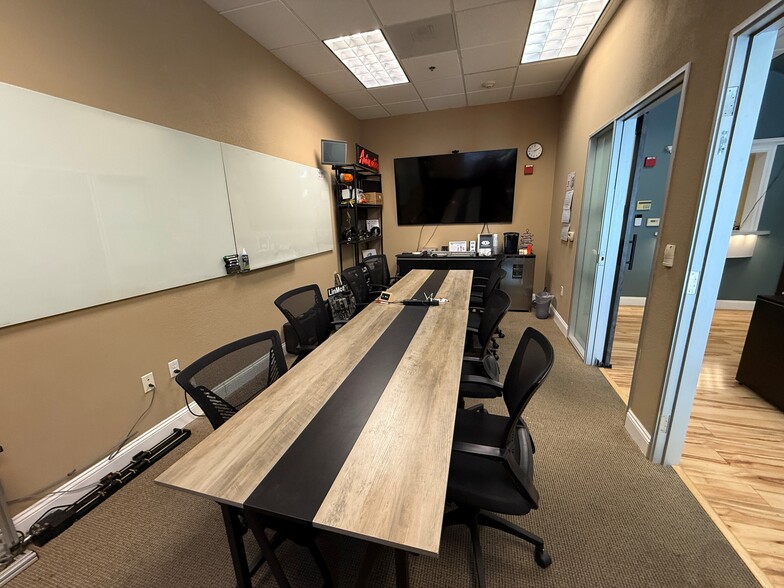 More Photos Of 355 Piercy Rd, San Jose Research And Development For Sale