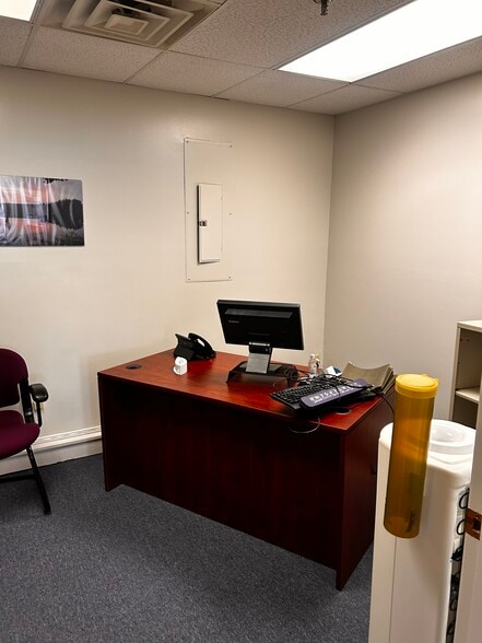 More Photos Of 481 Main St, Springvale Storefront Retail Office For Sale