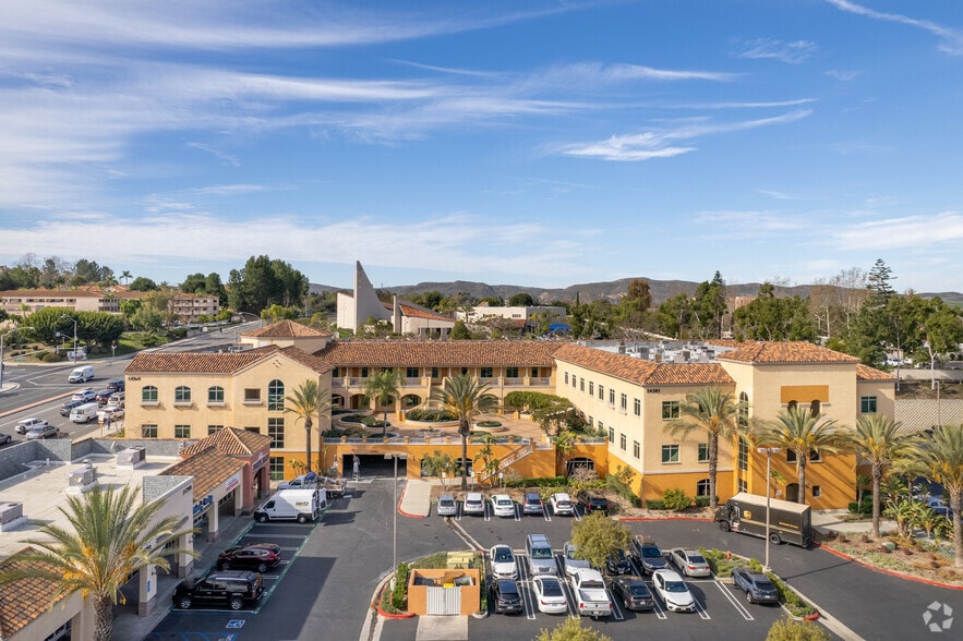 More Photos Of 24361 El Toro Rd, Laguna Woods Medical For Lease