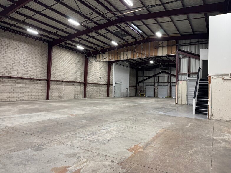 More Photos Of 820 Capitolio Way, San Luis Obispo Industrial For Lease