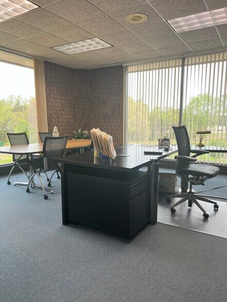 More Photos Of , Holland Office For Sale