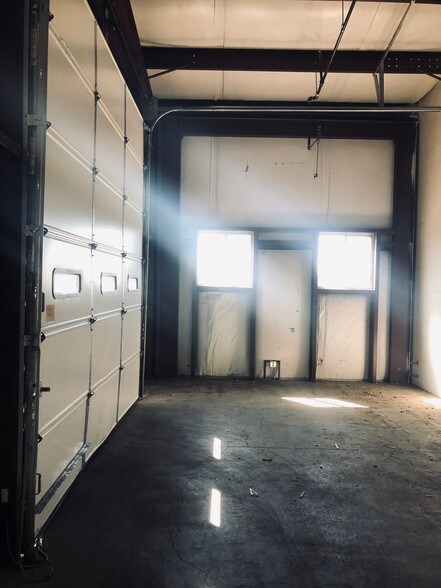 More Photos Of 4091 E Huntington Dr, Flagstaff Warehouse For Sale