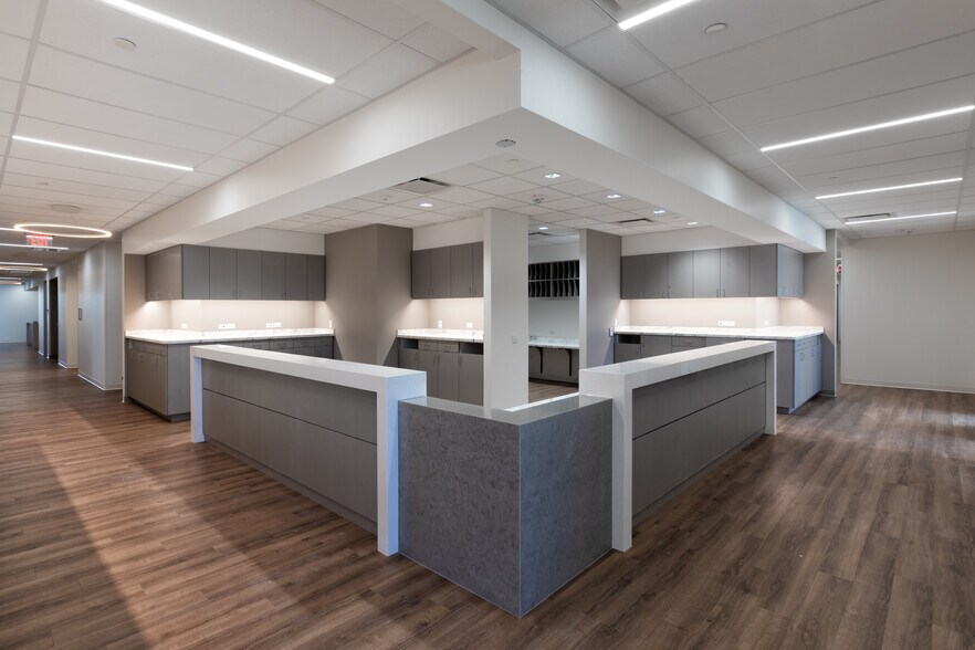 More Photos Of 7500 Fannin St, Houston Medical For Lease