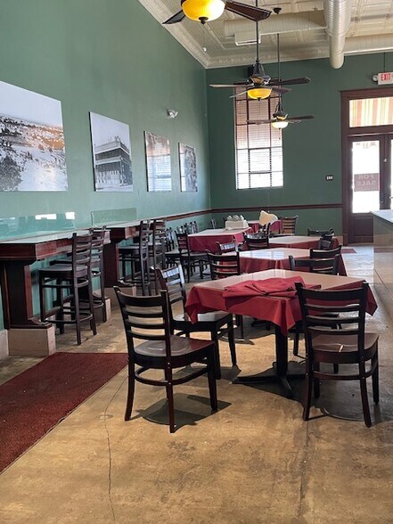 More Photos Of 101 E Main St, Brady Restaurant For Sale
