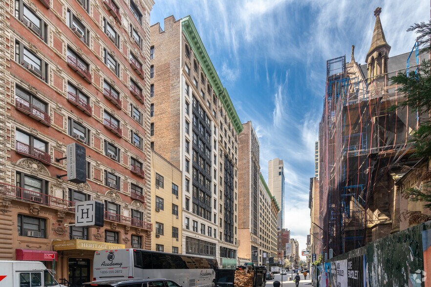 More Photos Of 24-28 W 25th St, New York Office For Lease