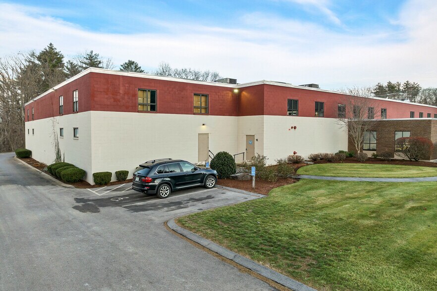 More Photos Of 48 Powers St, Milford Warehouse For Sale