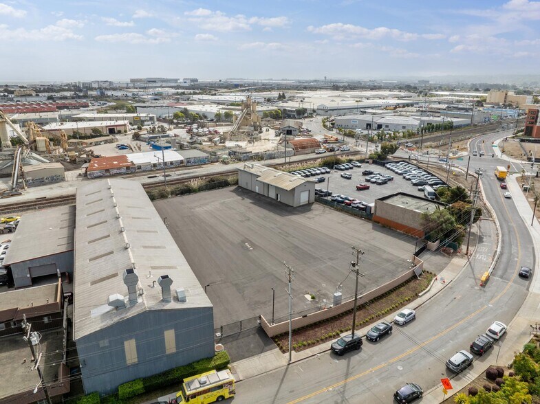 More Photos Of 149-151 S Linden Ave, South San Francisco Warehouse For Lease