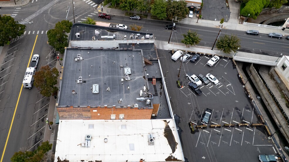 More Photos Of 214-226 E Main st, Walla Walla General Retail For Sale