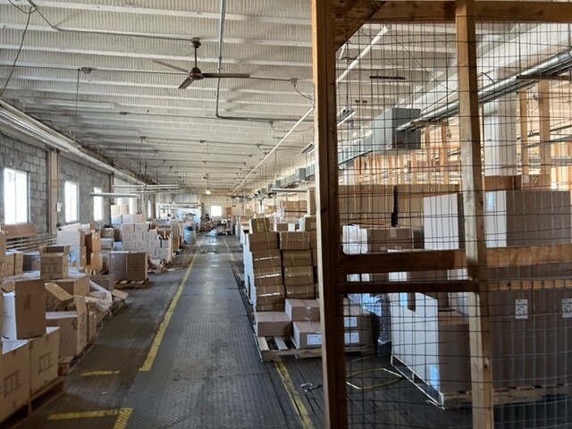 More Photos Of 824 Noyes St, Utica Manufacturing For Sale