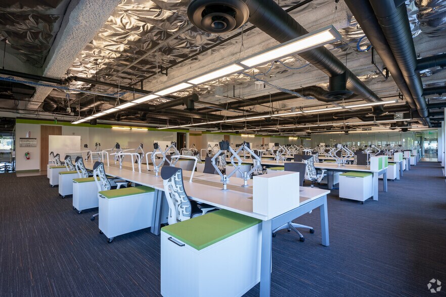 More Photos Of 2603-2633 Camino Ramon, San Ramon Unknown For Lease