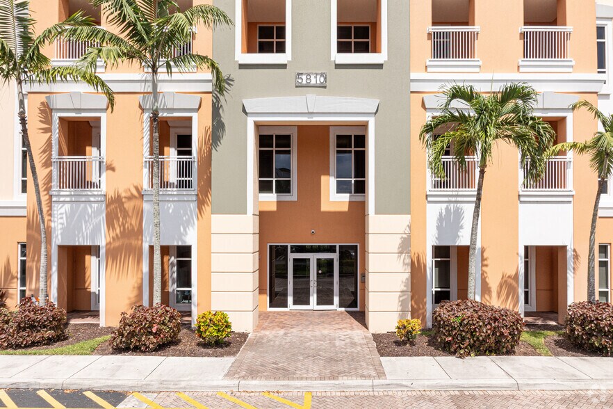 More Photos Of 5810 Coral Ridge Dr, Coral Springs Office For Lease