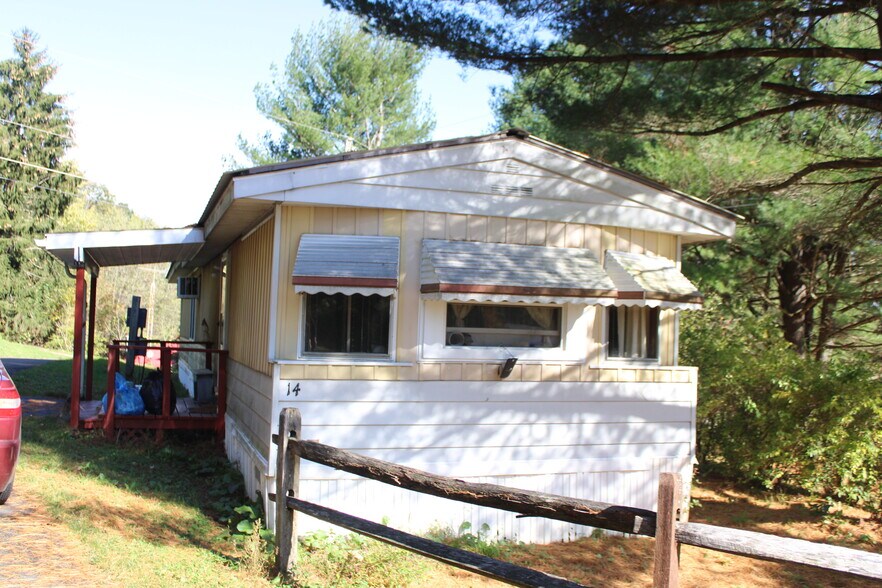 More Photos Of Chapel Dr, Pine Grove Manufactured Housing Mobile Home Park For Sale