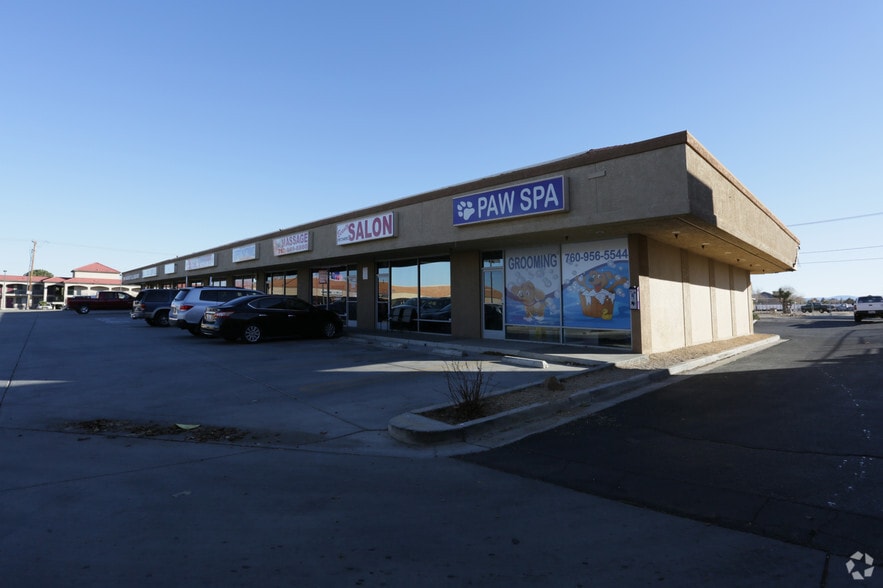Primary Photo Of 12053 Mariposa Rd, Hesperia Freestanding For Lease