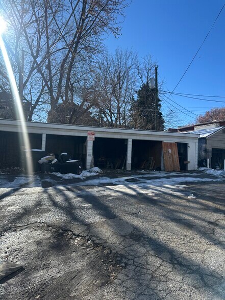 More Photos Of 3909-3911 Scarritt Ave, Kansas City Apartments For Sale