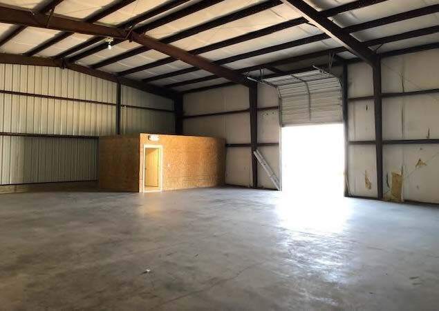 More Photos Of 1275 W Sunchase Ct, Fayetteville Warehouse For Lease