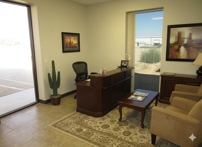 More Photos Of 9105 W Interstate 20, Midland Warehouse For Lease