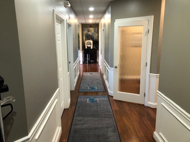 More Photos Of 44125 Woodridge Pky, Lansdowne Office For Sale
