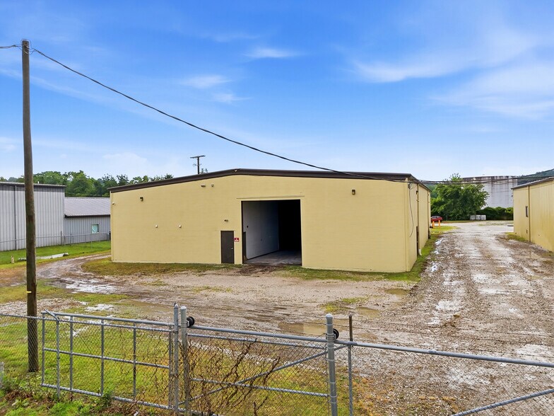 More Photos Of 2489 County Road 1, South Point Warehouse For Sale