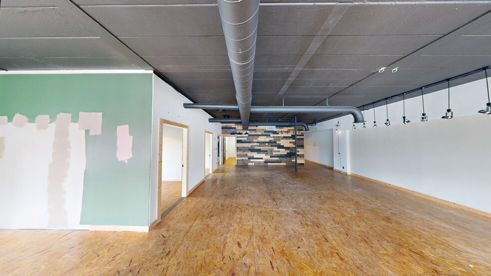 More Photos Of 530 W Berry St, Fort Wayne Apartments For Lease