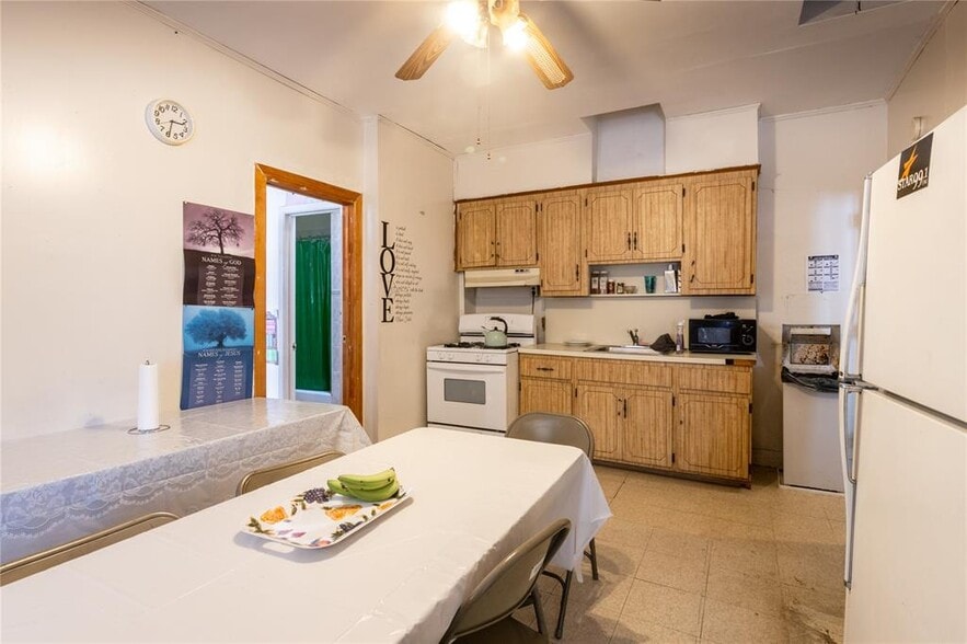 More Photos Of 375 Huguenot St, New Rochelle Religious Facility For Sale