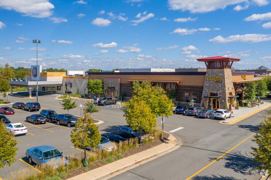 More Photos Of 11750-11925 Fair Oaks Mall, Fairfax Unknown For Lease