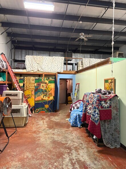 More Photos Of 3201 Totton Rd, Poulsbo Industrial For Sale