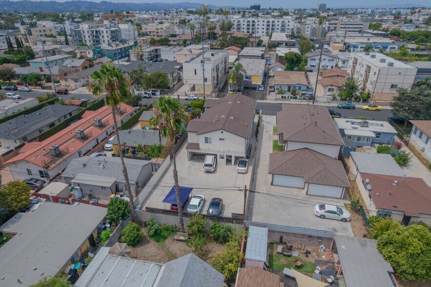 More Photos Of 5328 Auckland Ave, North Hollywood Apartments For Sale