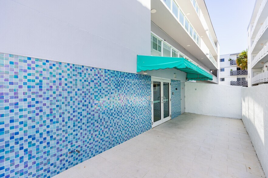 More Photos Of 2011 Bay Dr, Miami Beach Apartments For Sale