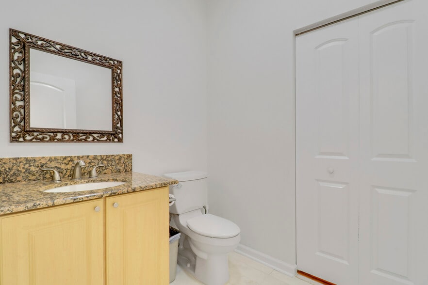 More Photos Of 725 N Hwy A1A, Jupiter Medical For Sale