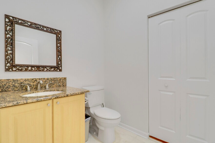 More Photos Of 725 N Hwy A1A, Jupiter Medical For Sale