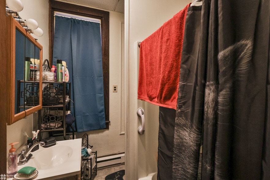 More Photos Of 301 E Bertsch St, Lansford Apartments For Sale