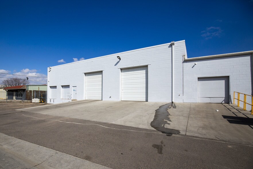 More Photos Of 5641 N Washington St, Denver Manufacturing For Lease