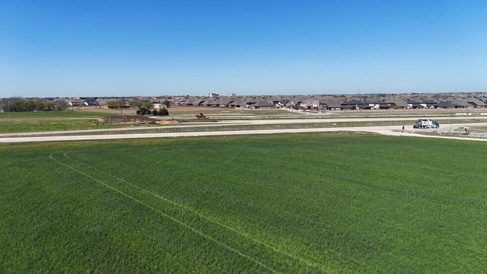 More Photos Of Hwy 360, Grand Prairie Land For Sale