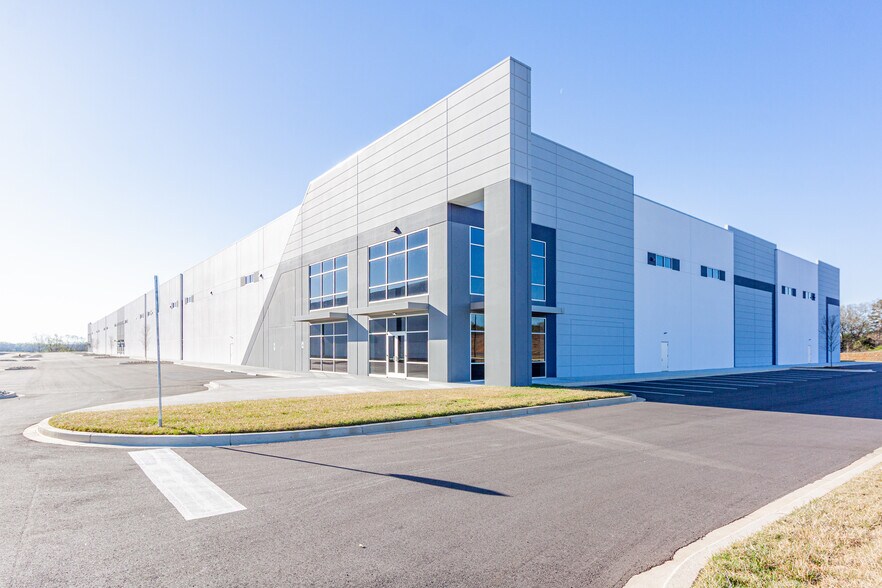 More Photos Of 212 Tribal Rd, Blacksburg Unknown For Lease