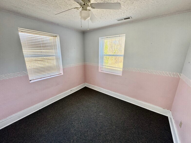 More Photos Of 413 Polkville Rd, Shelby Religious Facility For Sale