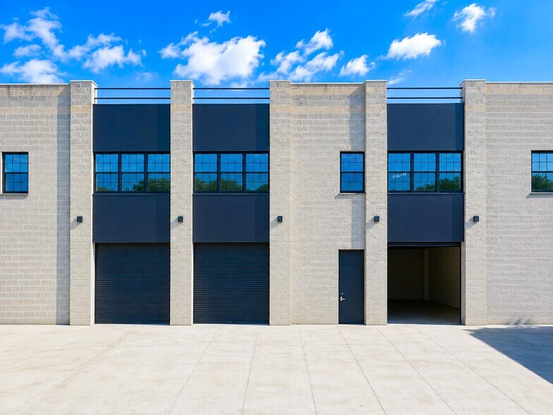Primary Photo Of 4364A Victory Blvd, Staten Island Industrial For Sale