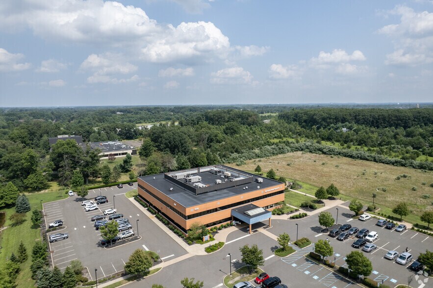More Photos Of 300 Princeton Hightstown Rd, East Windsor Unknown For Lease