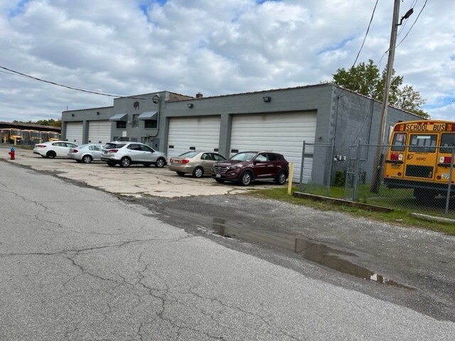 More Photos Of 51 Botsford Pl, Buffalo Truck Terminal For Lease
